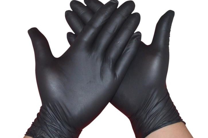 Black nitrile disposable gloves (4)