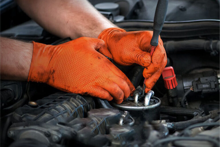 Diamond Texture Industrial Nitrile Gloves