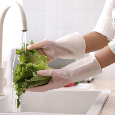 Durable waterproof latex gloves