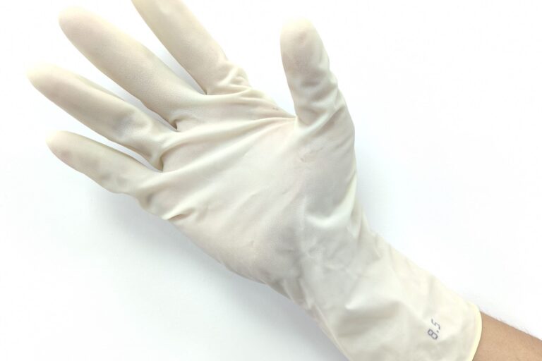sterile surgical latex gloves