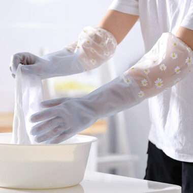Long cuff household latex gloves