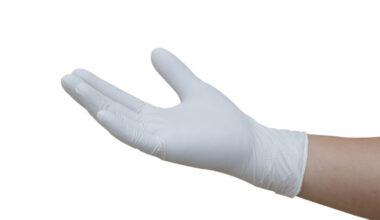 nitrile disposable exam gloves