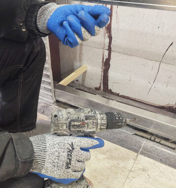 13 gauge HPPE cut-resistant gloves